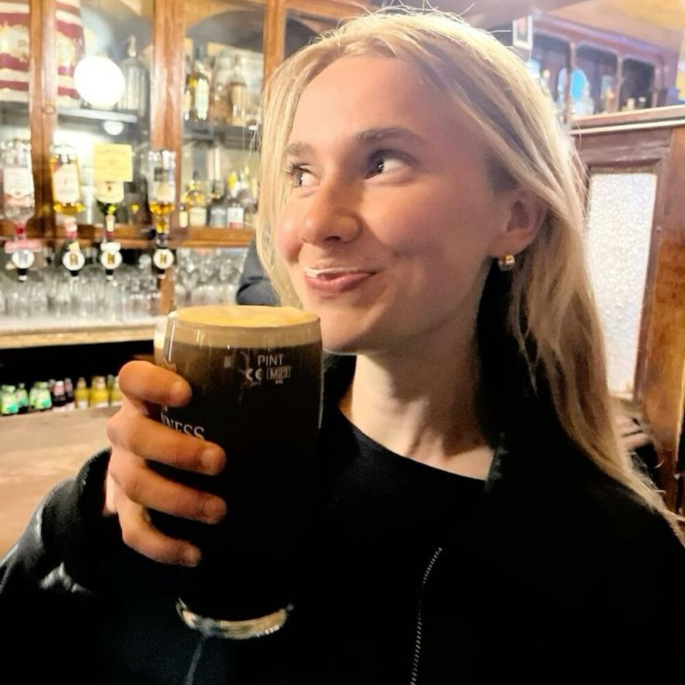 Meet your Posher, Olivia